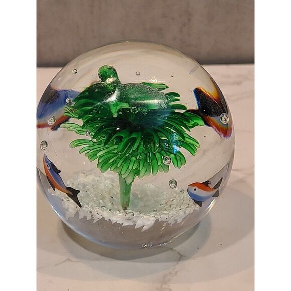 Art Glass Sea Turtle & Colorful Fish Paperweight Hand Crafted Blown Figurine EUC - Picture 11 of 12